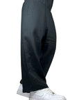 BAGGY BLACK PANTS