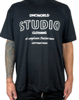 STUDIO DNC PRINT BLACK TEE