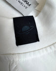 WHITE TEE JAPAN ABSTRACT