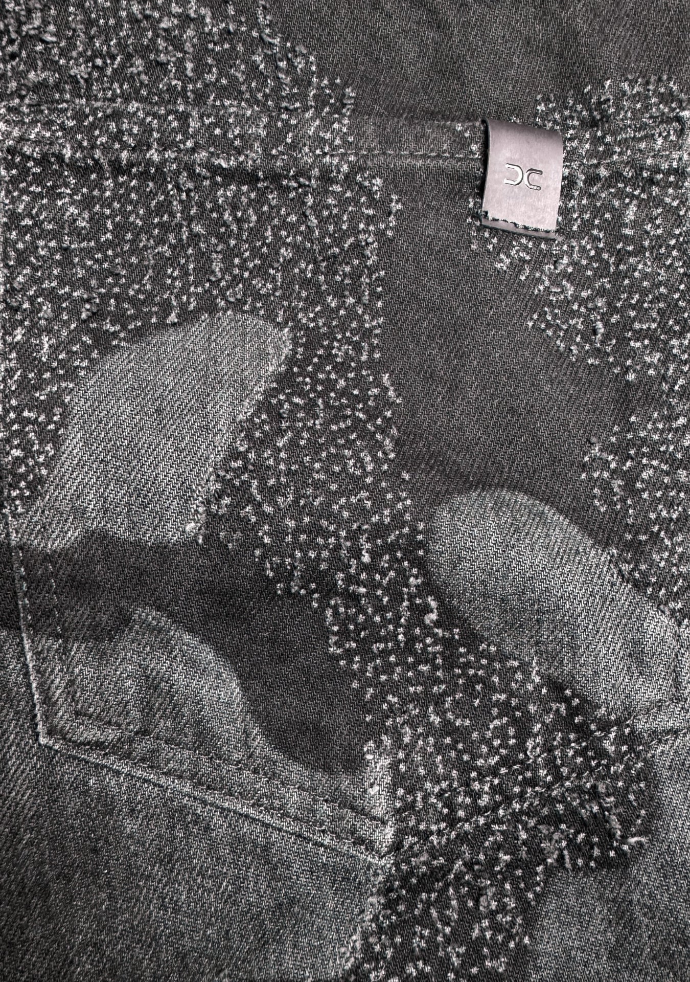 SHORTS BLACK DIRTY PIXEL CAMO