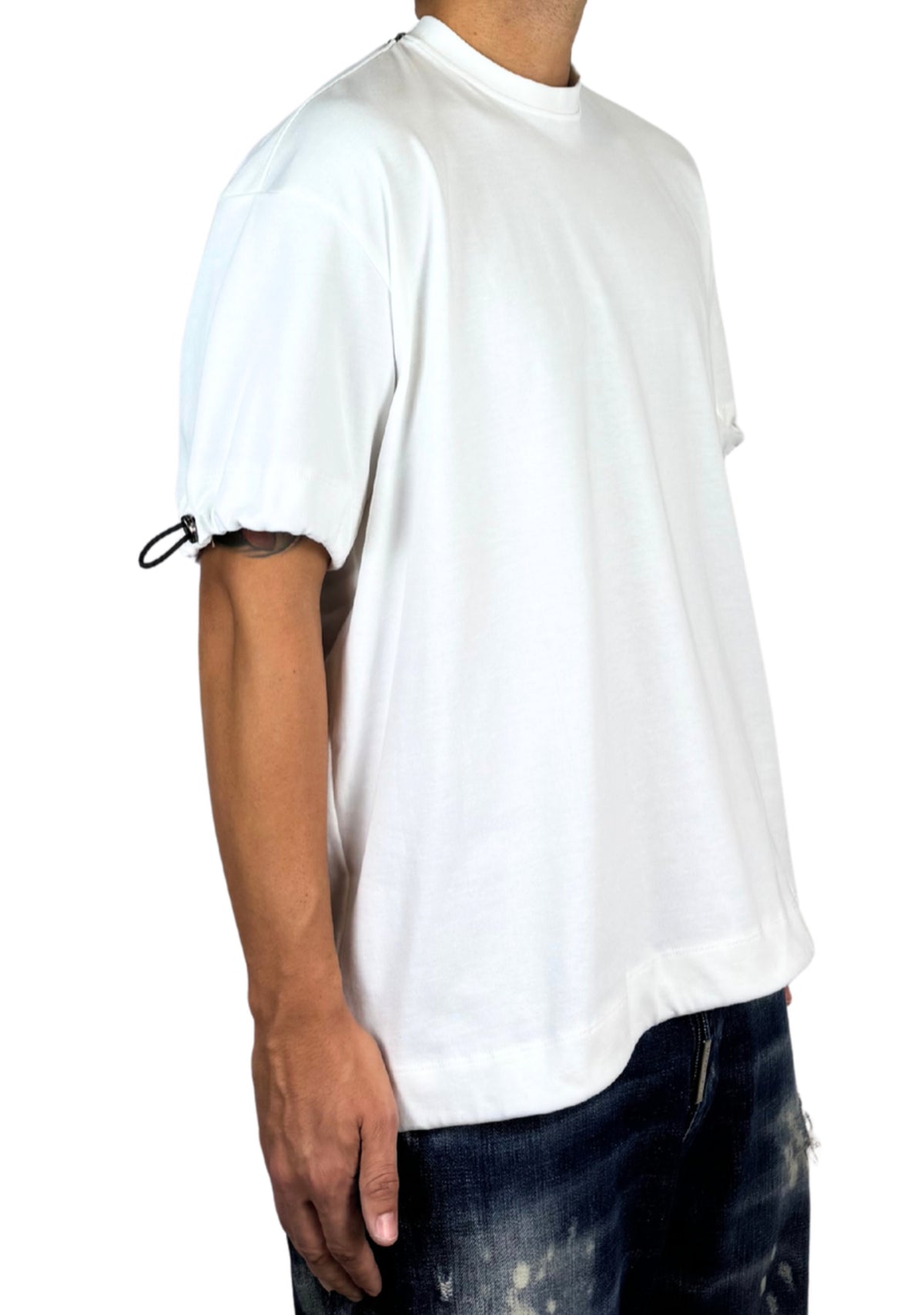 WHITE ESSENTIAL LABEL TEE
