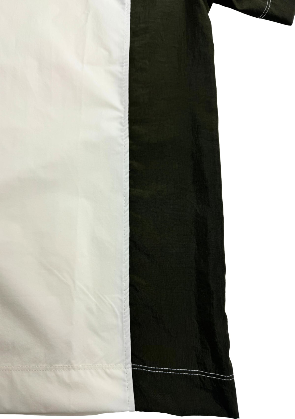 WHITE NYLON TEE