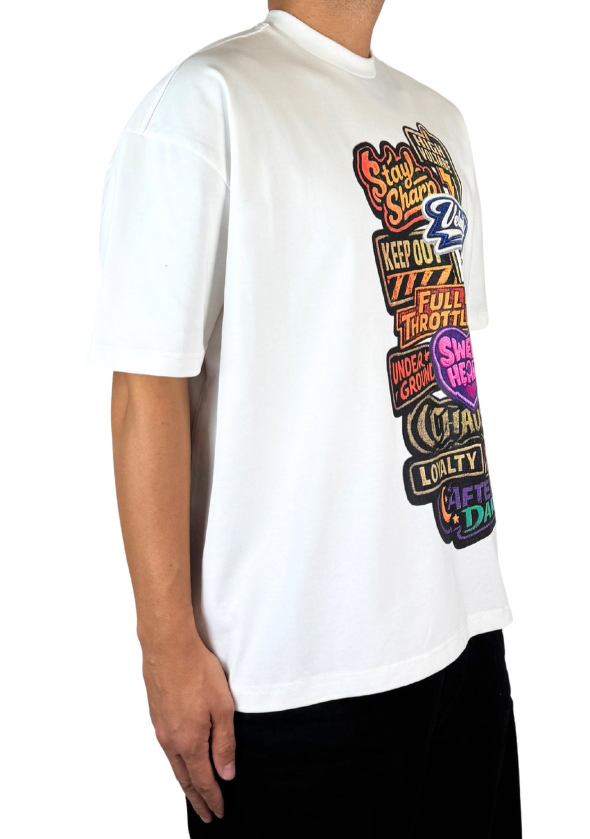 WHITE TEE MULTI-PATCH