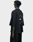 BLACK CROPPED STARS TEE