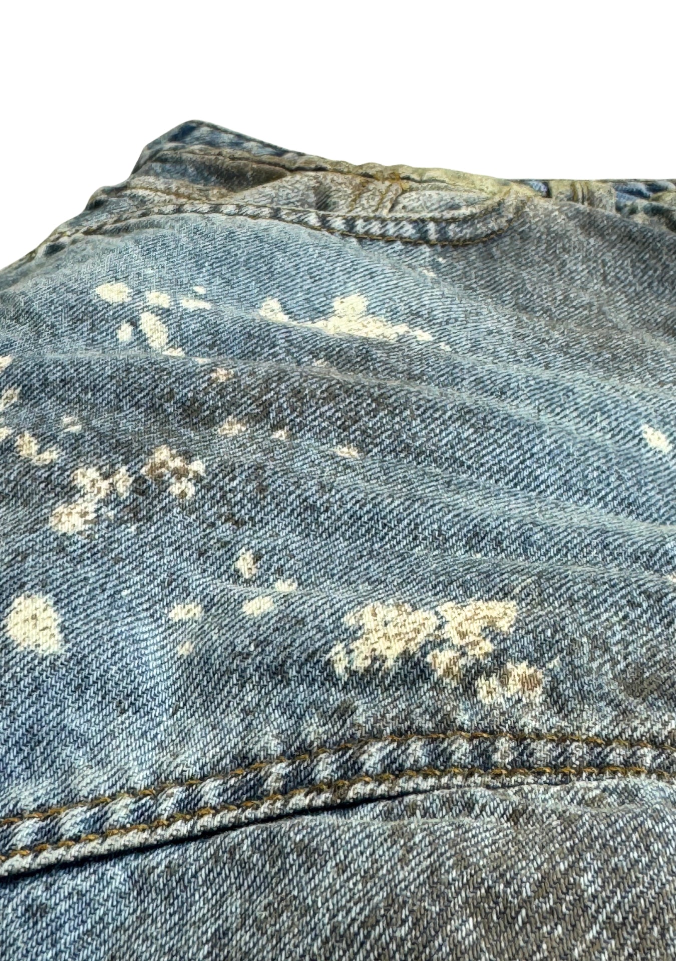 BAGGY KNEE PAD SPRAYED E AMMONIA