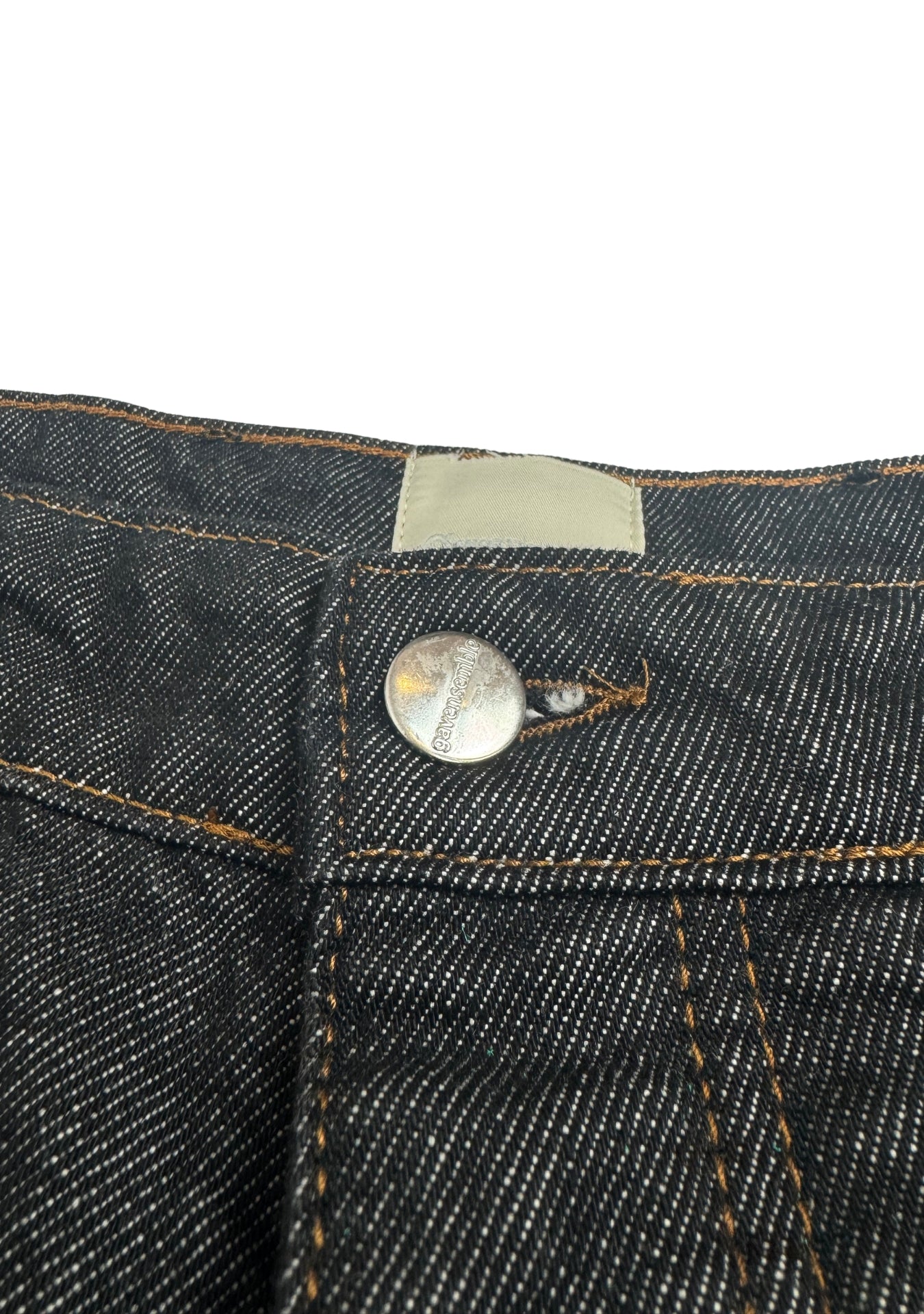 BLACK ZERO WASH CARGO SHORTS