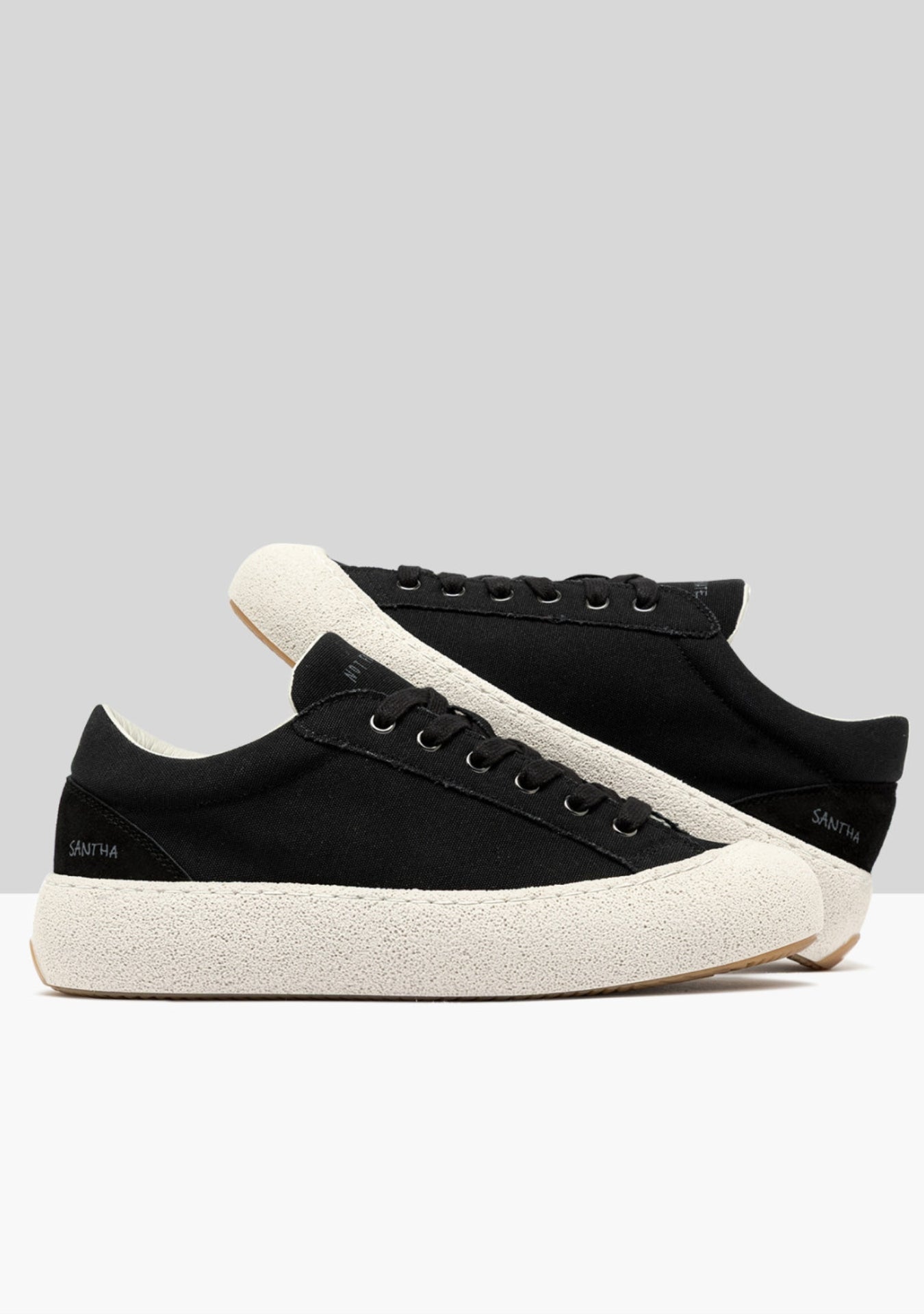 SANTHA KAOUKI CANVAS BLACK