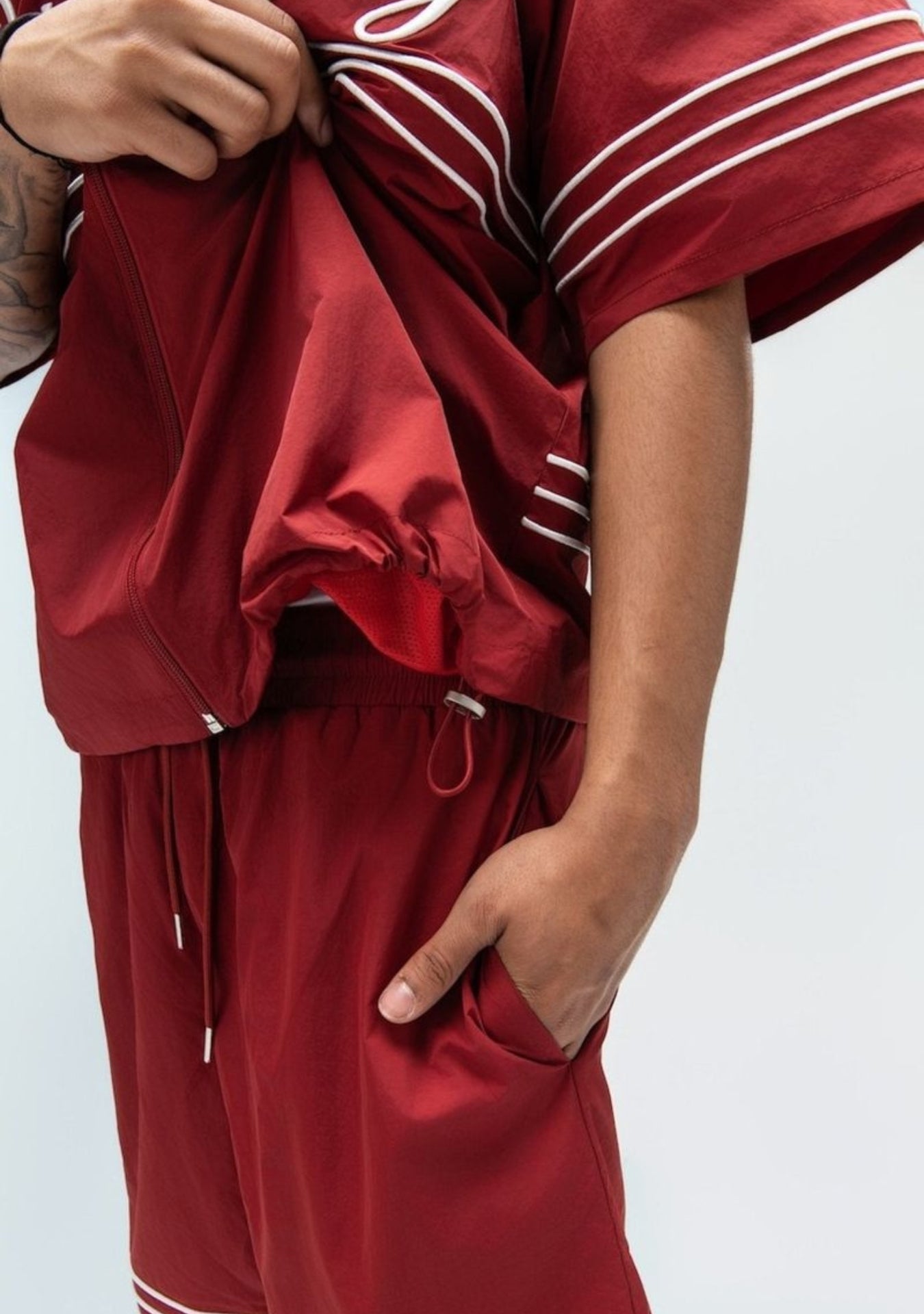 MONACO SHORTS BURGUNDY