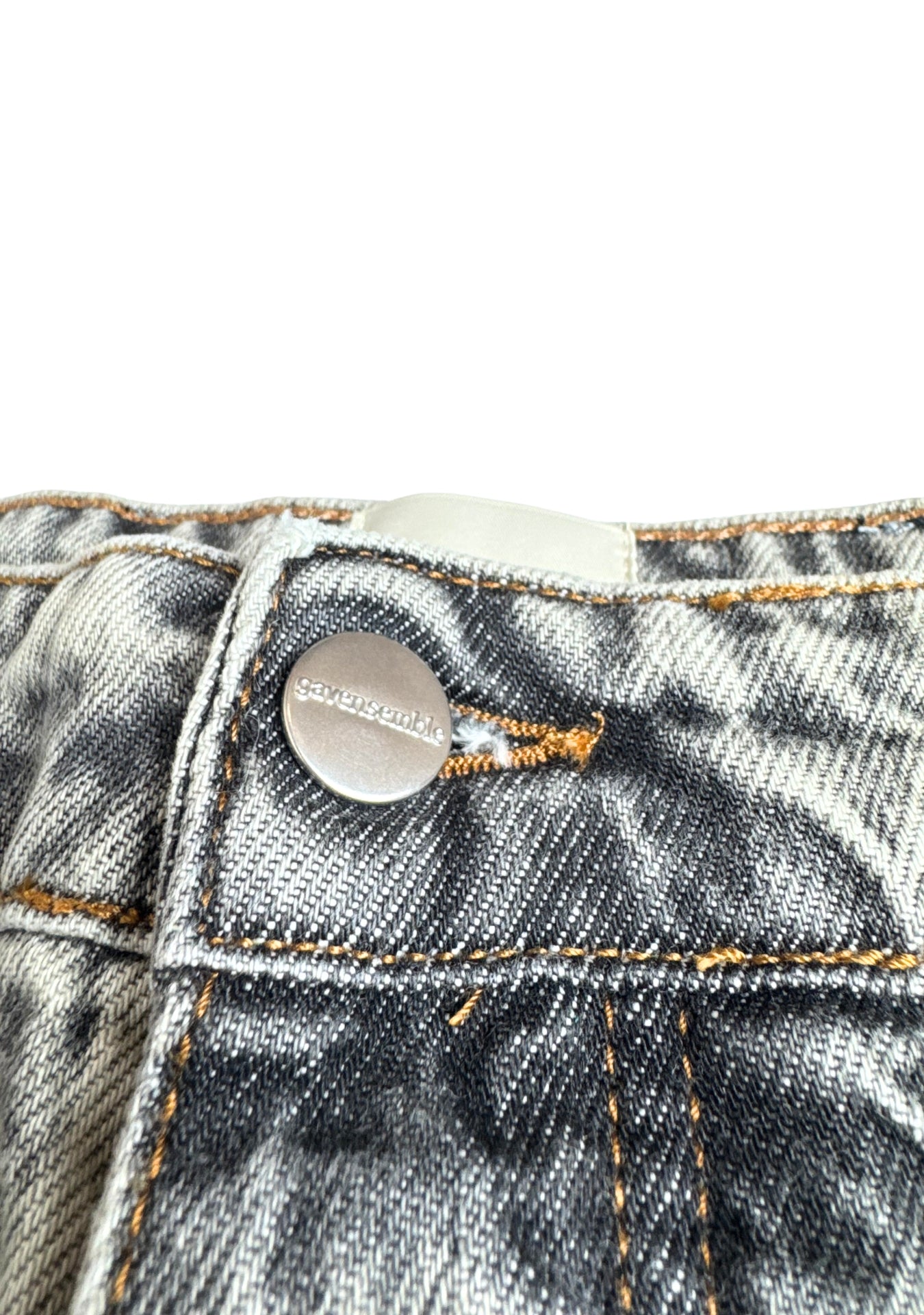 GREY LIGHT WASH CARGO BAGGY