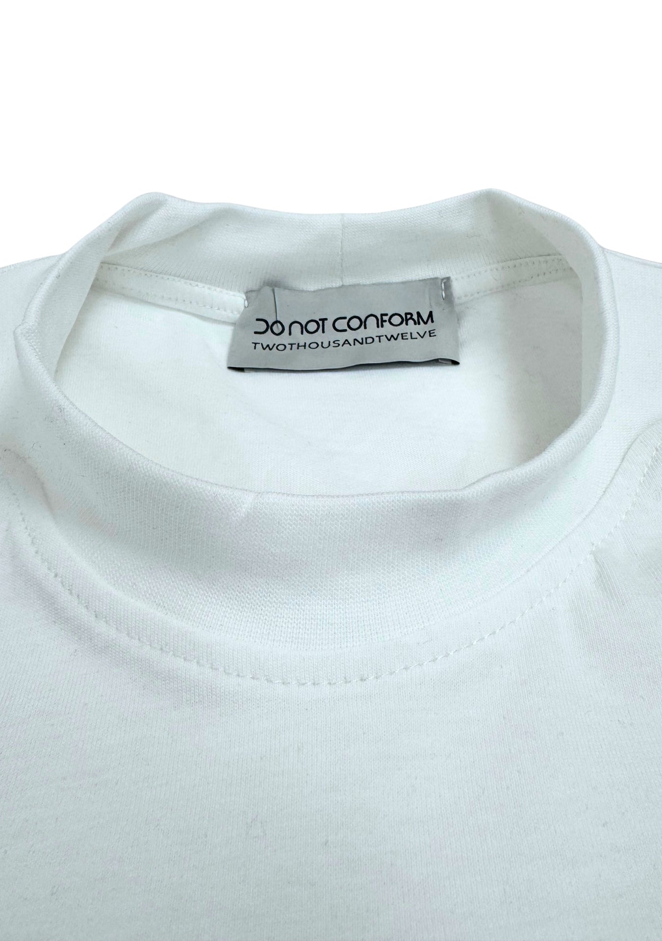 TEE WHITE THE FUTURE