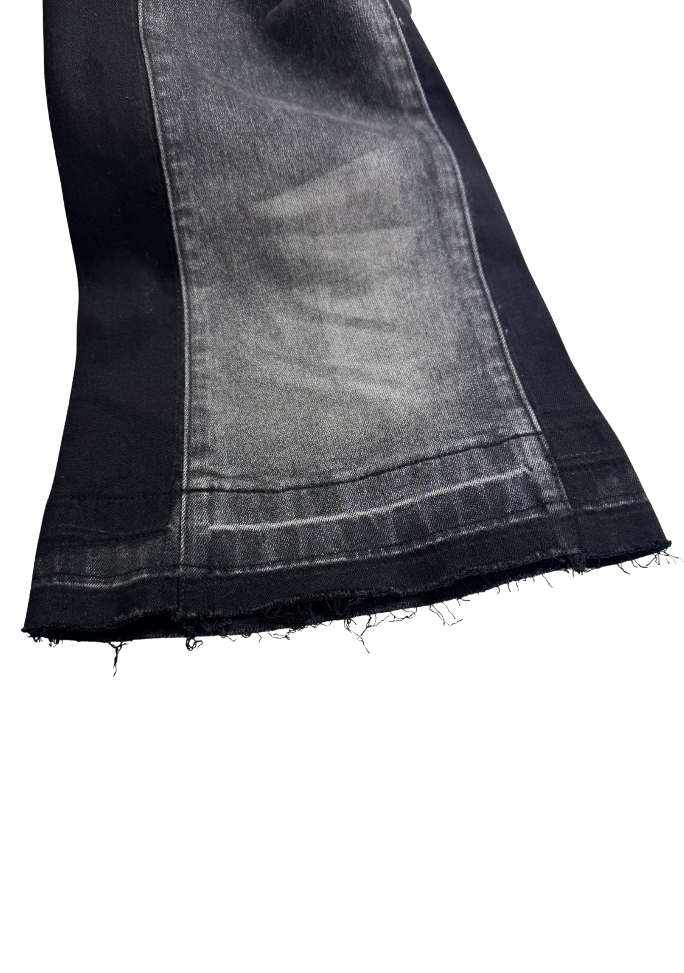 DIAMOND CARPENTER BLACK