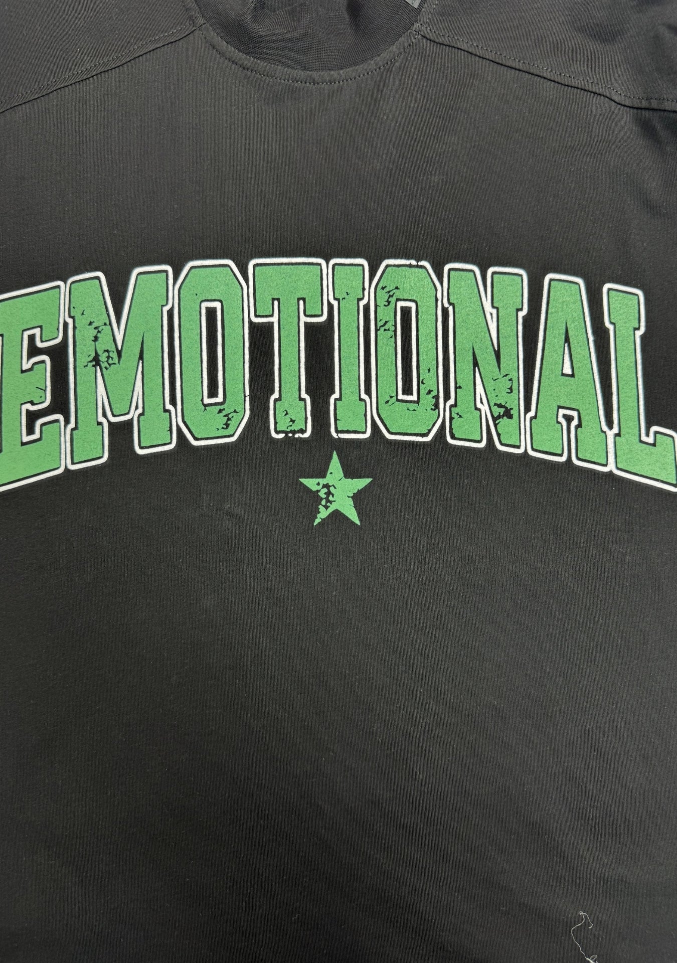 BLACK TEE DOUBLE PRINT EMO.T.RUST