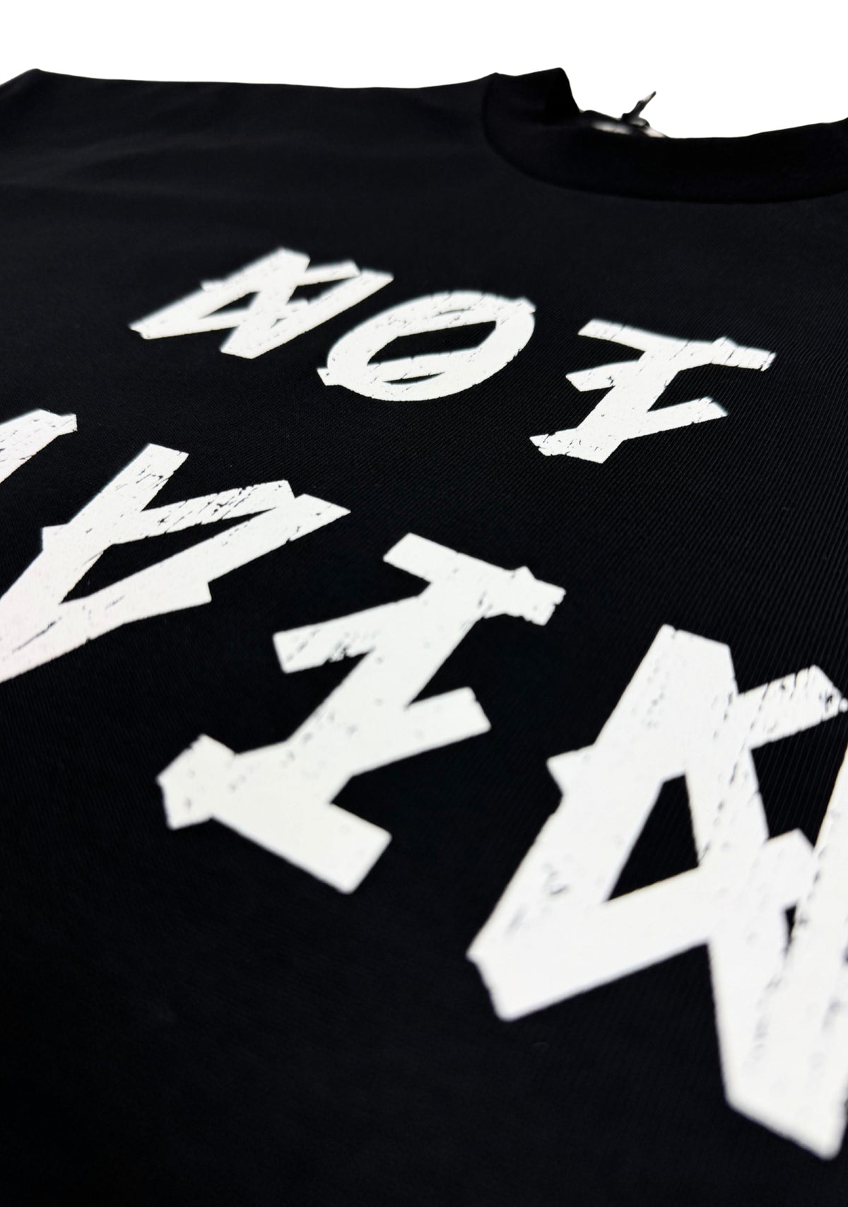 KEYCHAIN TEE BLACK