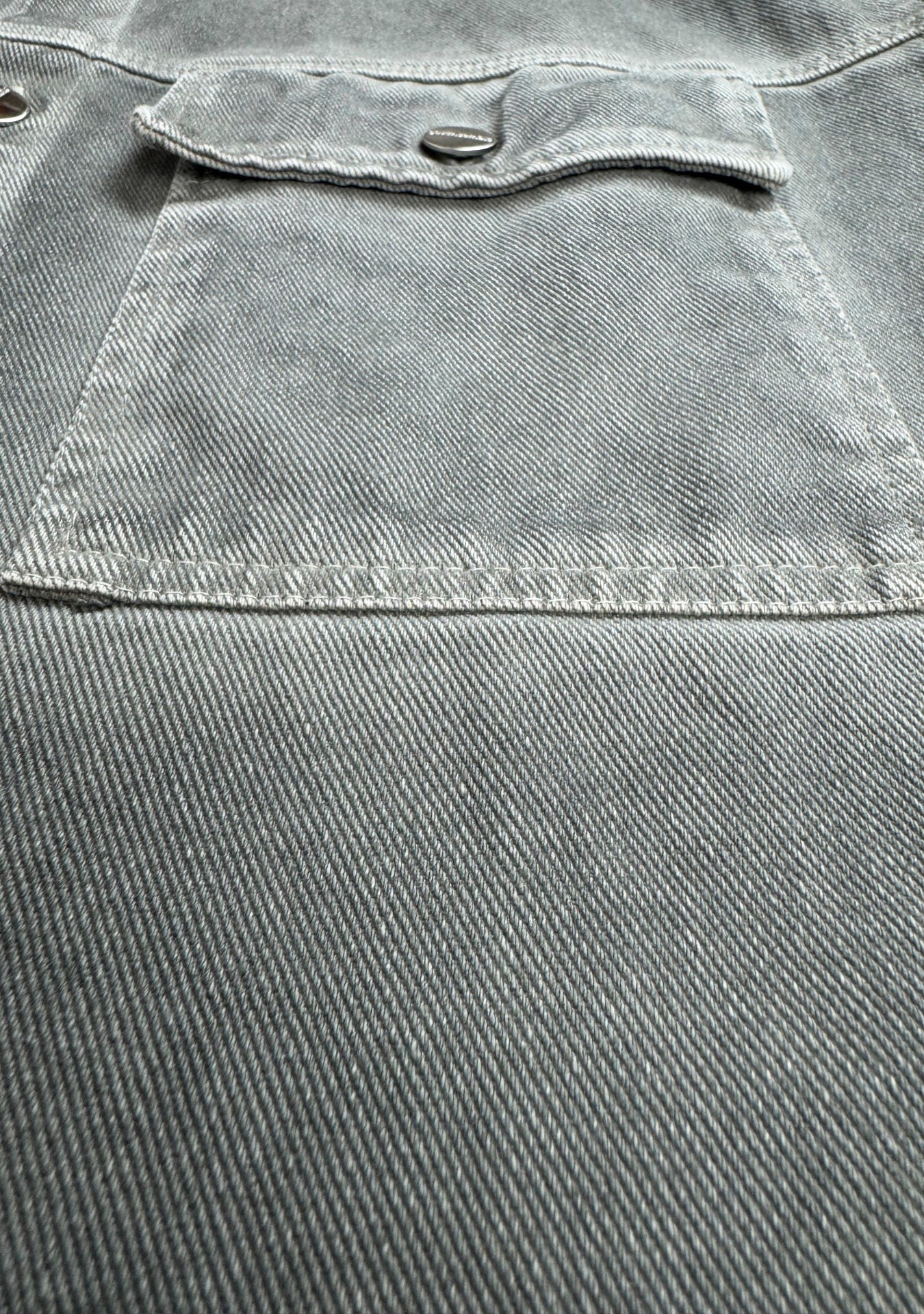 WASHED GREY SHIRT