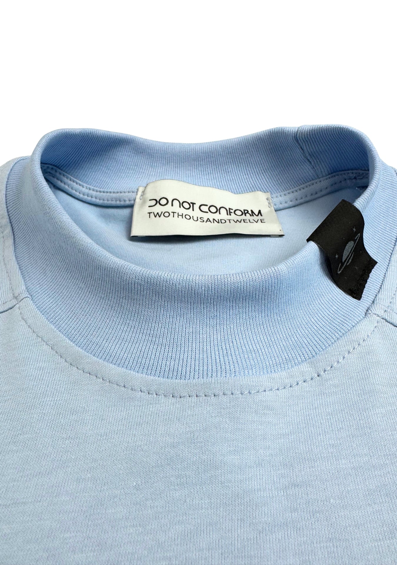 BLURRED SKY TEE