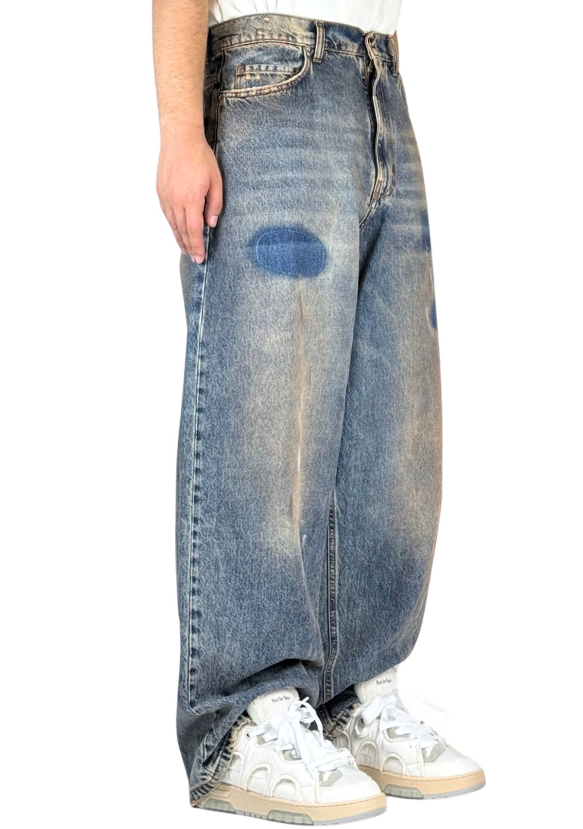 BLUE BAGGY SPRAY BRICK - REMOVE PATCH