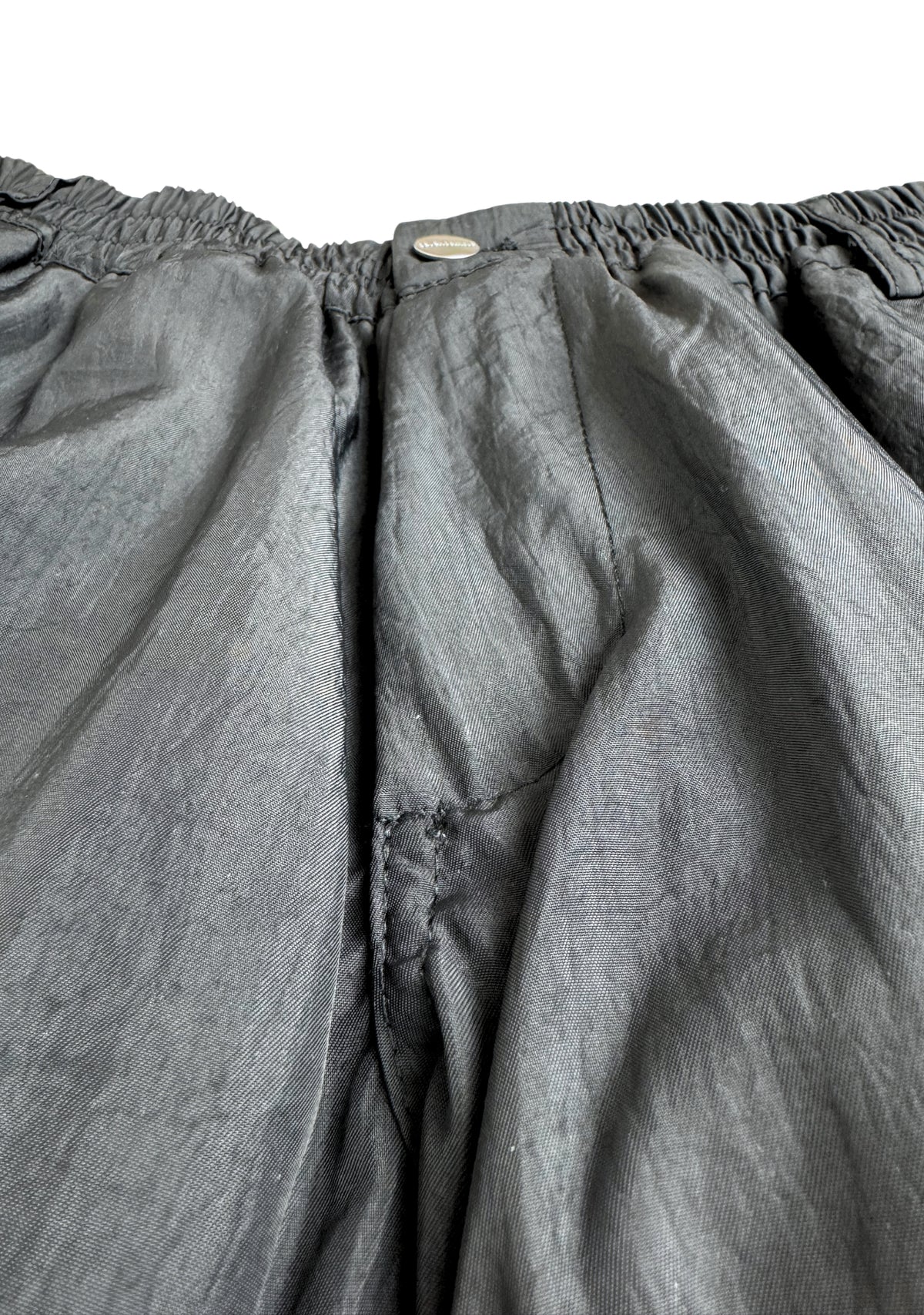 BLACK PARACHUTE PANTS