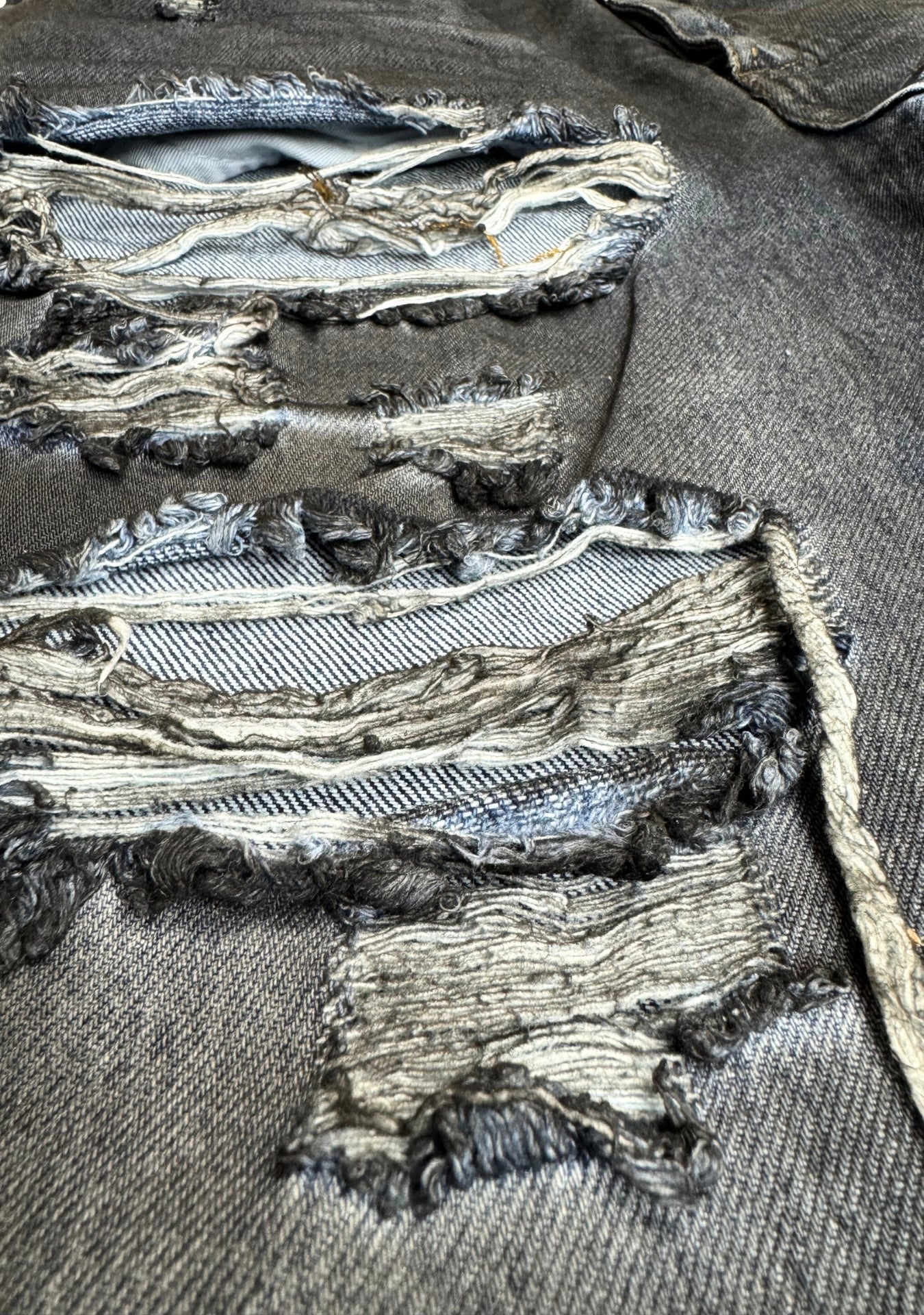 BAGGY BLUE PIGMENTED BLACK ABRASION