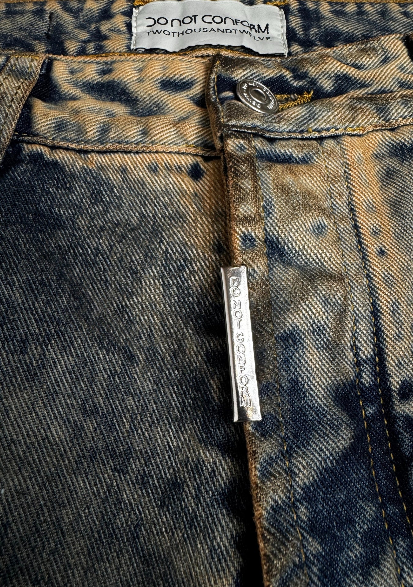 TRIPLE CUT SANDBLASTED BAGGY