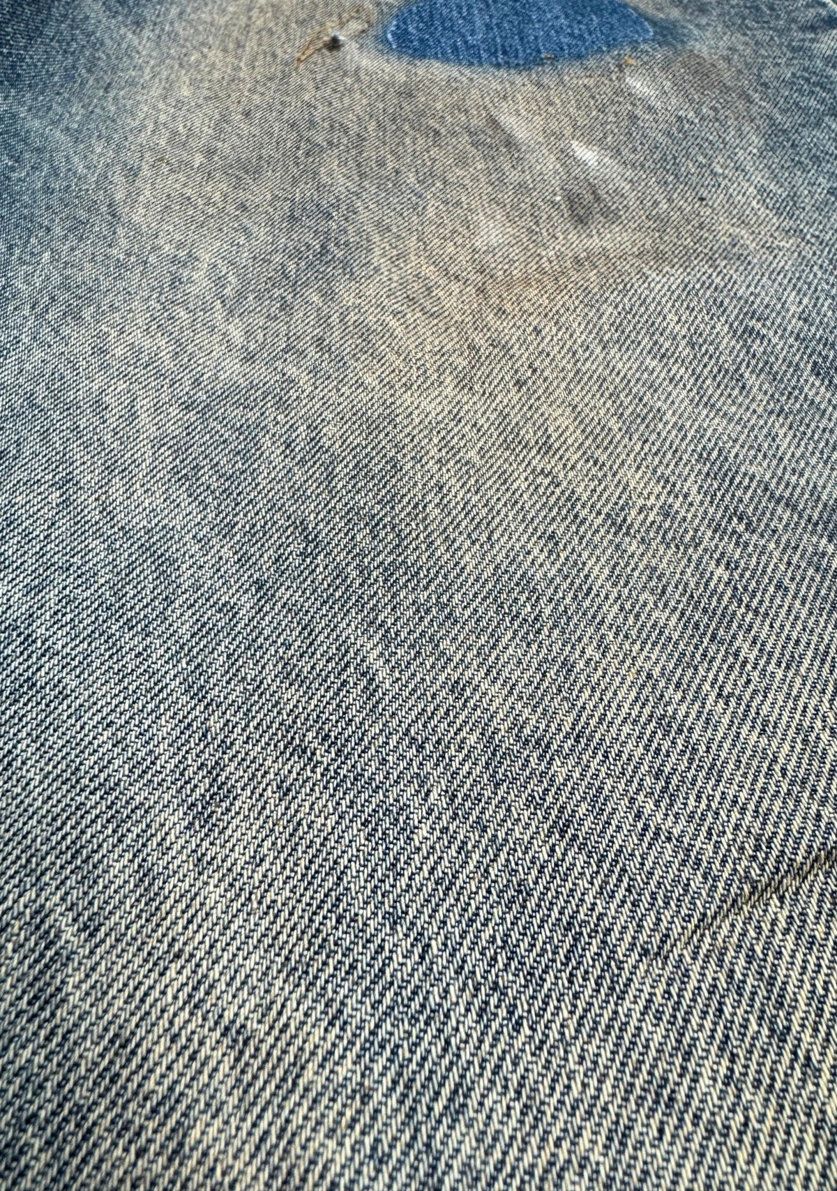 BLUE BAGGY SPRAY BRICK - REMOVE PATCH