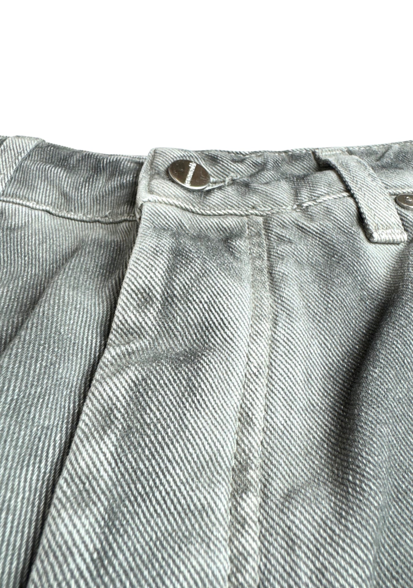 WASHED GREY SHORTS