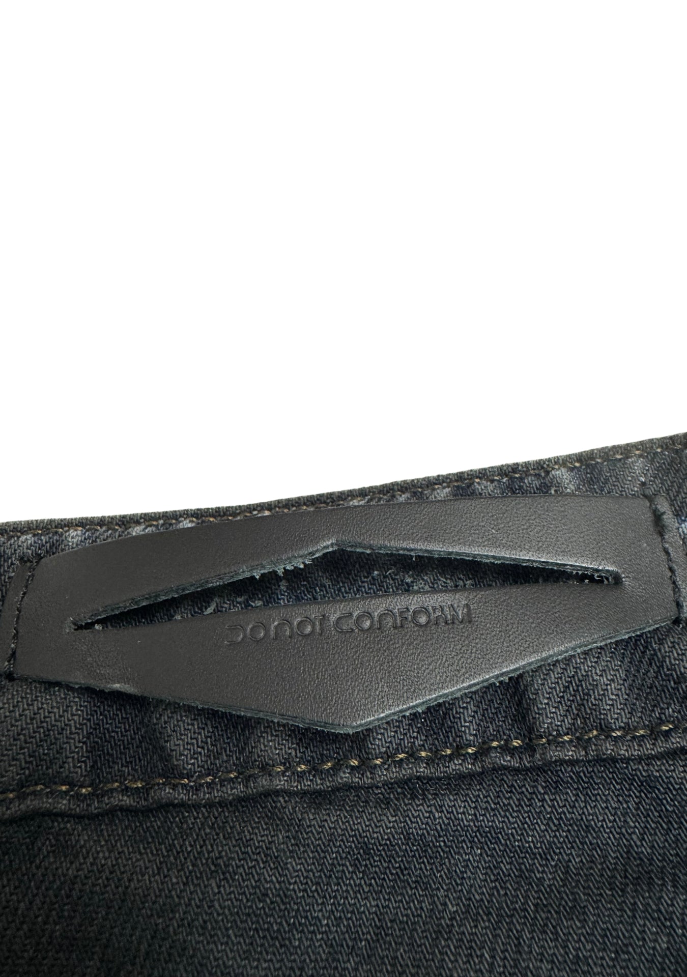 BAGGY BLUE PIGMENTED BLACK ABRASION