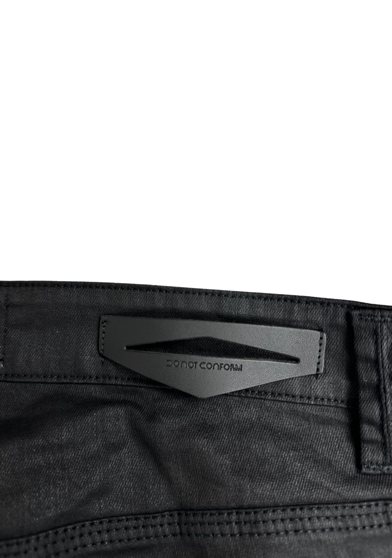 WAXED BAGGY DENIM