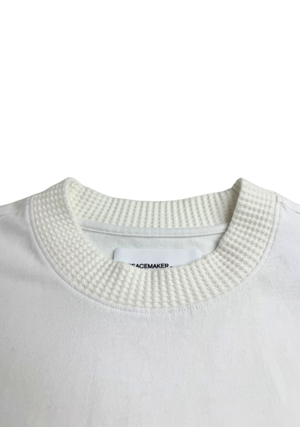 WHITE ZIPPED TEE