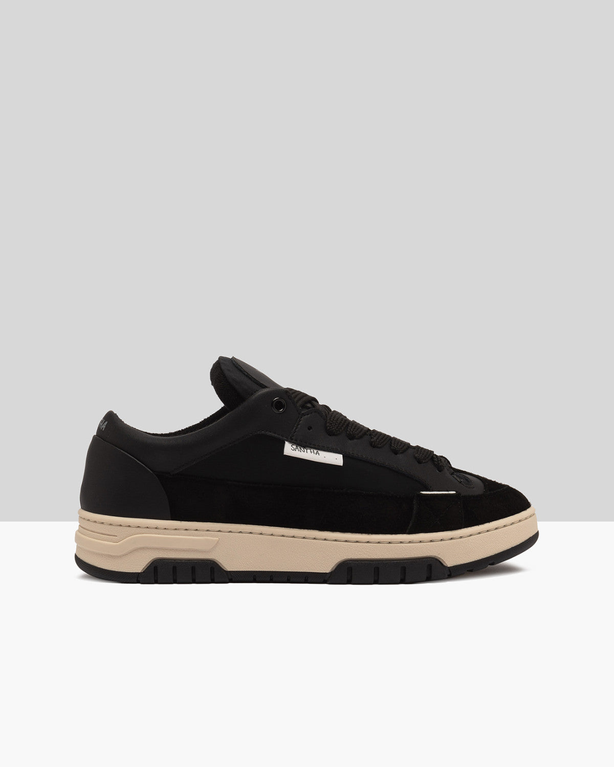 SANTHA MODEL 1 CUT SPORTY BLACK