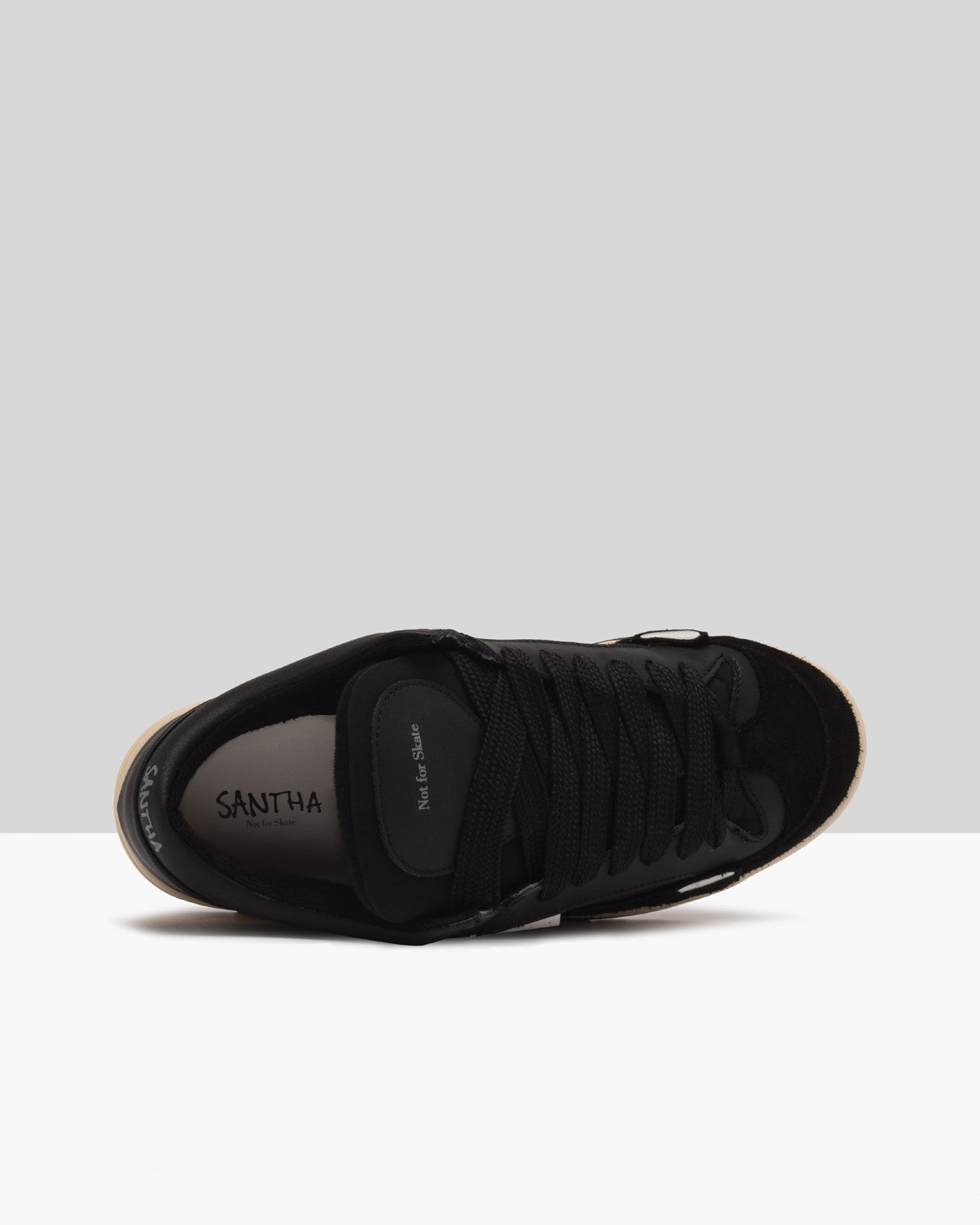 SANTHA MODEL 1 CUT SPORTY BLACK